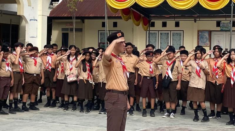 Kerja Bakti Massal di Masjid Gagasan Wali Kota Adhan, SMP Santa Maria Siap Ambil Bagian