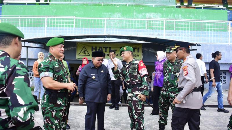 Ensuring Maximum Readiness, Mayor Adhan Inspects Merdeka Stadium Ahead of the President's Arrival